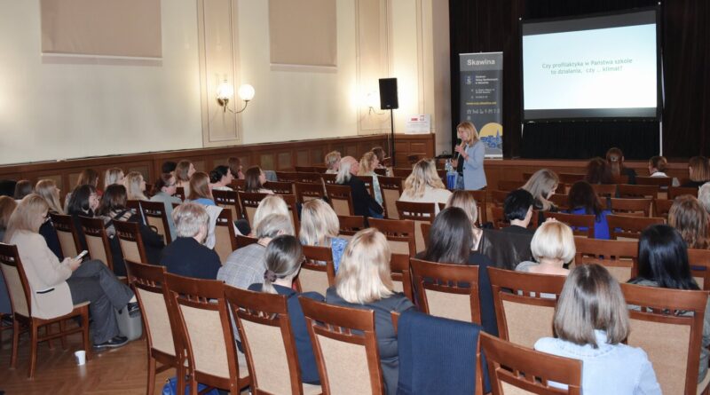 Podsumowanie konferencji z obszaru profilaktyki uzależnień dzieci i młodzieży